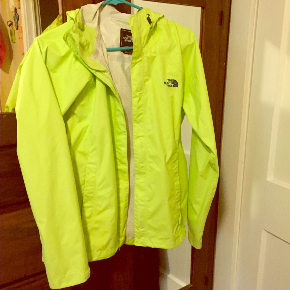 Women’s north face rain jacket size small used